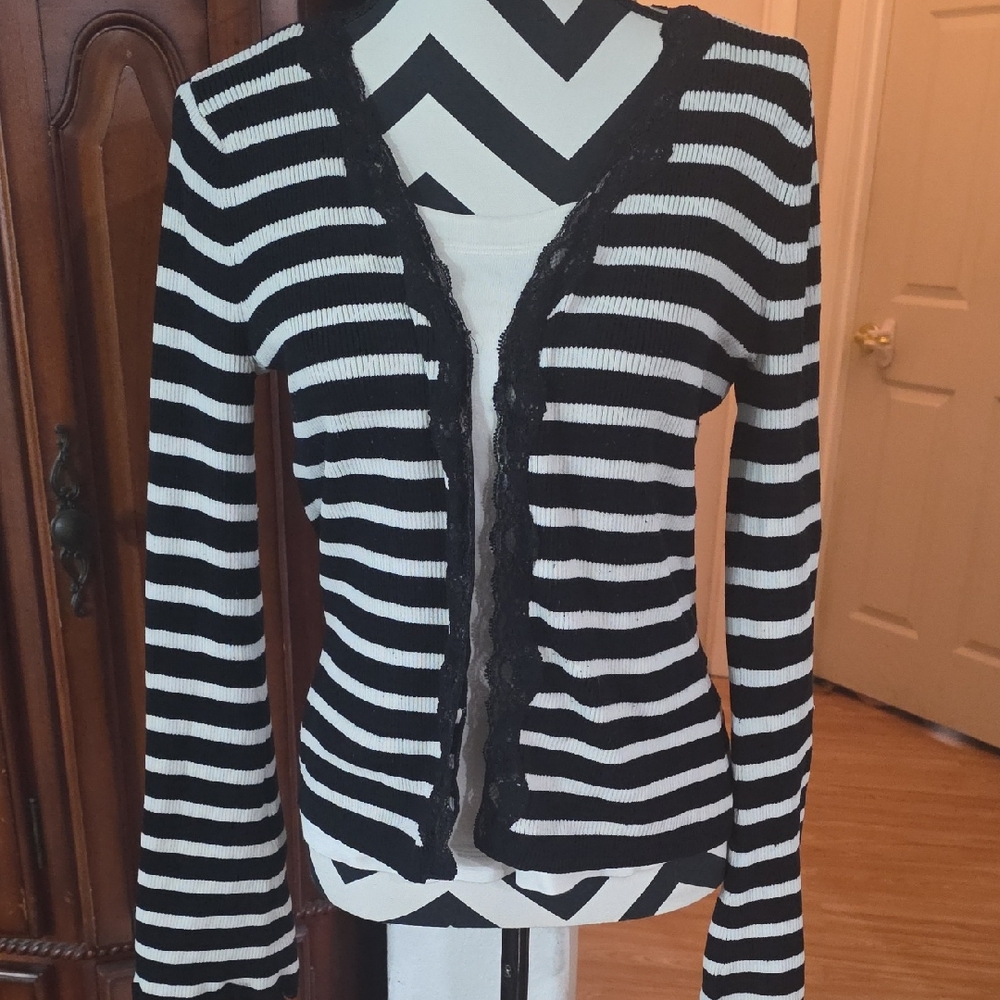 Black and White Striped Women's Sweater